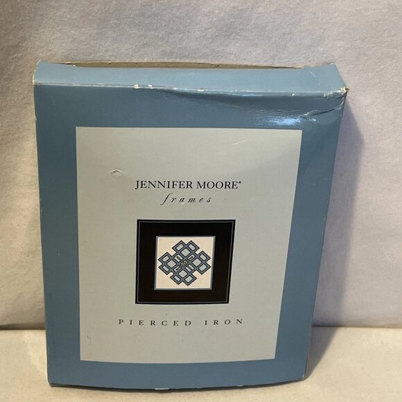 Jennifer Moore Picture Frame Pierced Iron 2 x 3 NIB Vintage Bon Marche Decorativ - Picture 12 of 14
